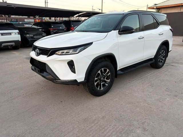 Toyota Fortuner 2020 Inauzwa Dar es Salaam Tanzania