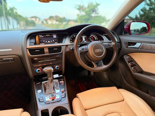 Magari A5 2015 lipo Dar es Salaam