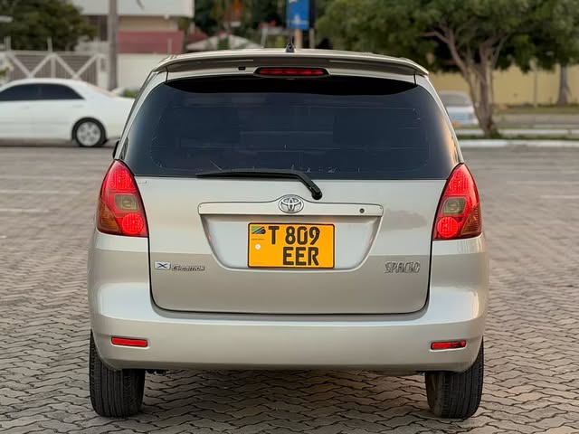 Toyota Spacio bei poa sokoni Dar es Salaam Tanzania