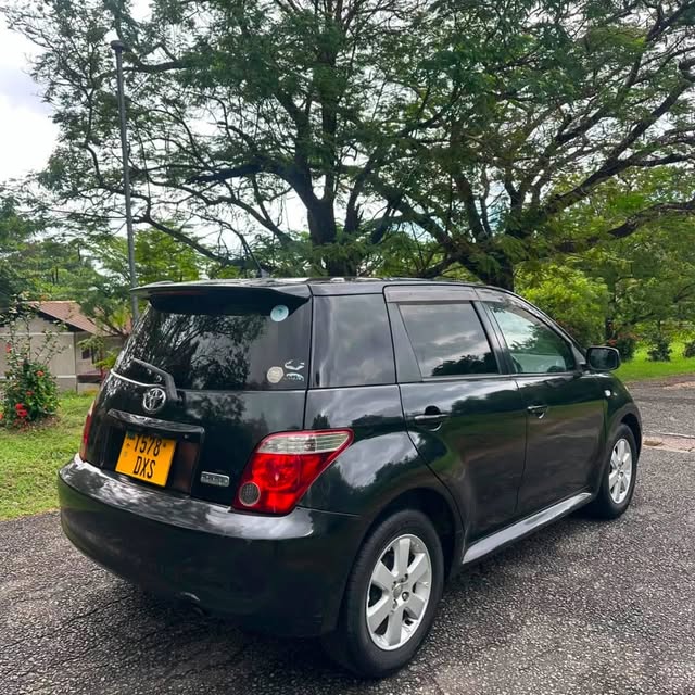 For Sale Toyota IST 2005 in Dar es Salaam