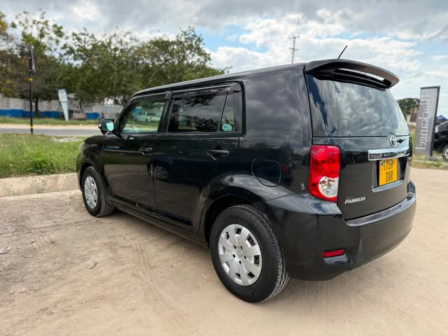 Price Toyota Rumion 2010 for Sale in Dar es Salaam