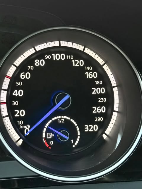 Bei ya Volkswagen Golf 2016 Sokoni Dar es Salaam Tanzania