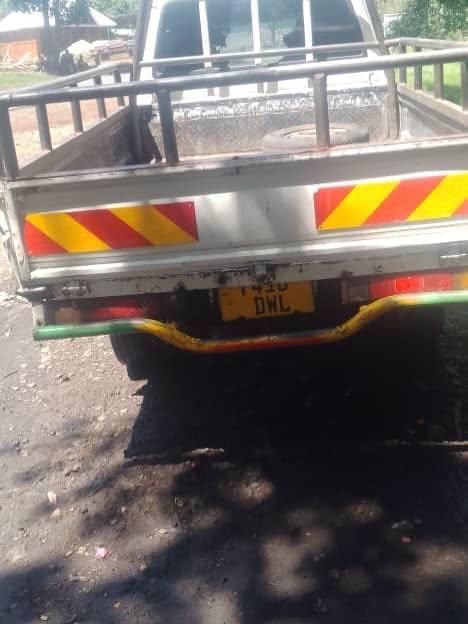 Magari Sokoni Toyota TownAce ya Bei Poa 1990