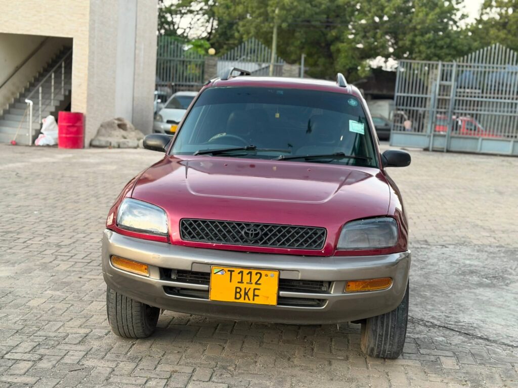 Used Toyota Rav4 1998 for Sale in Dar es Salaam