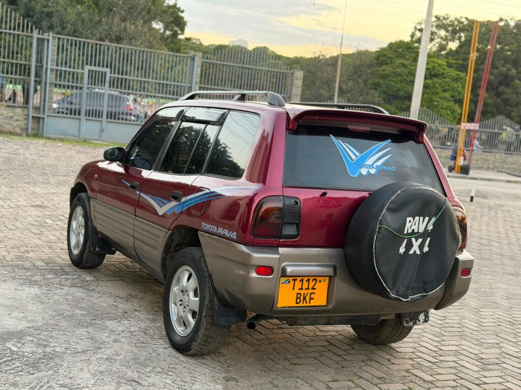 Toyota Rav4 1998 for Sale in Dar es Salaam