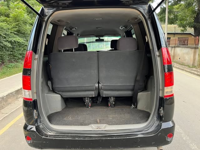 Used Toyota Noah 2005 for Sale in Dar es Salaam