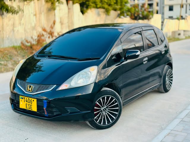 Buy Honda Fit 2008 for Sale in Dar es Salaam