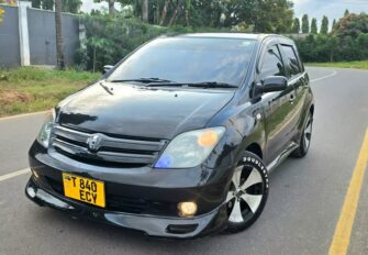 Bei Ya Toyota IST 2005 Sokoni Dar es Salaam Tanzania