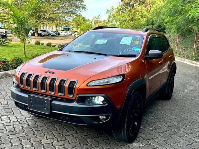 Used Jeep Cherokee 2016 for Sale in Dar es Salaam