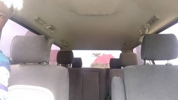Toyota Alphard 2005 Inauzwa Dar es Salaam Tanzania