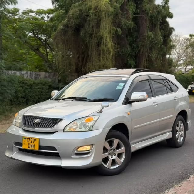 Bei ya Toyota Harrier 2005 Sokoni Dar es Salaam Tanzania