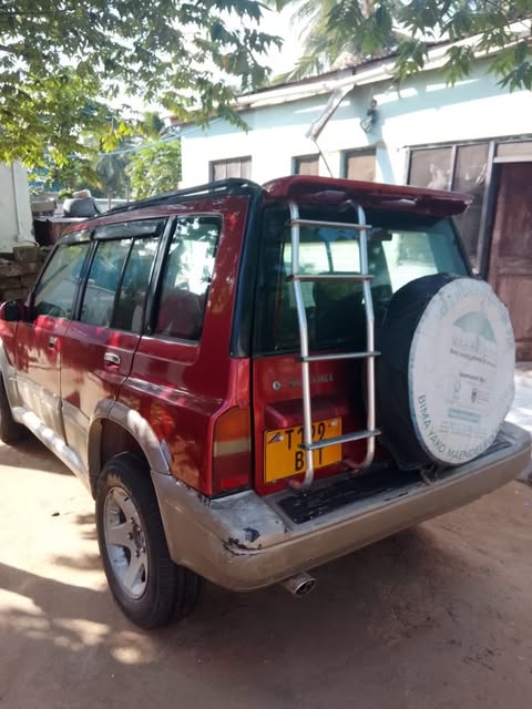 Price Of Suzuki Grand Vitara 2000 for Sale in Tanzania