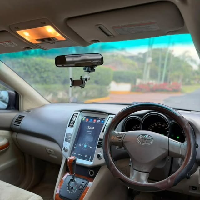 Used Toyota Harrier 2005 for Sale in Dar es Salaam