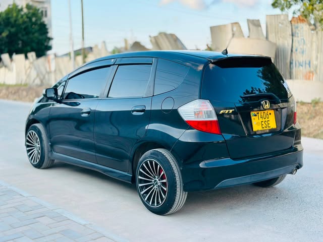 Honda Fit 2008 for Sale in Dar es Salaam