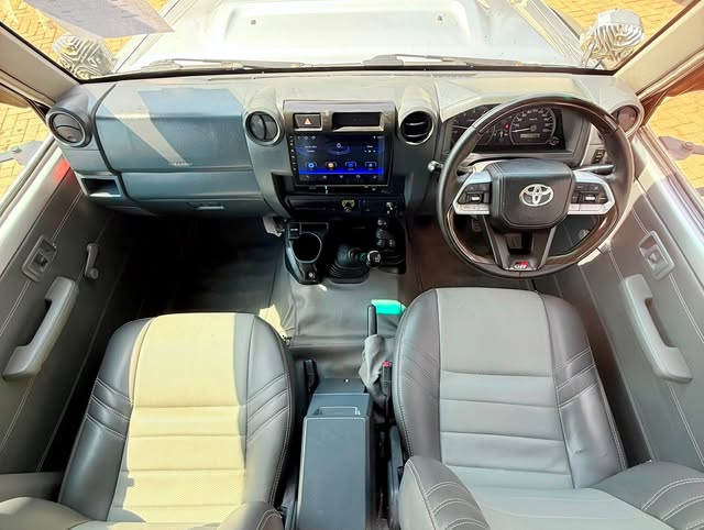 Magari Land Cruiser 70 Series 2019 lipo Mwanza