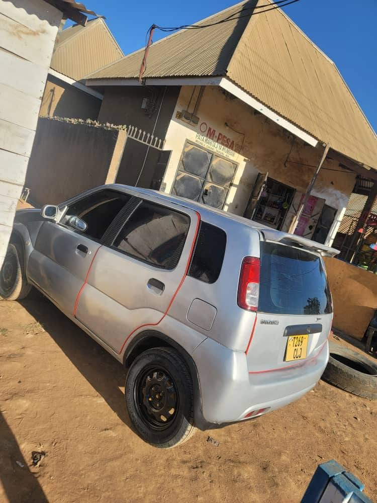 Price Suzuki Swift 2004 for Sale in Njombe