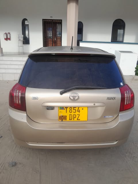 Used Toyota RunX 2004 for Sale in Dar es Salaam