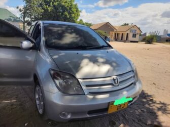 Bei Ya Toyota IST 2005 Sokoni Dar es Salaam Tanzania