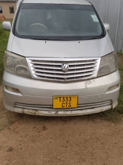 Bei ya Toyota Alphard 2005 Sokoni Dar es Salaam Tanzania