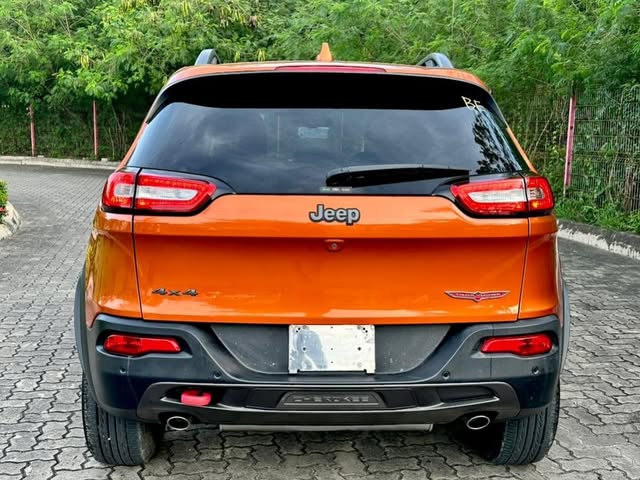 Price Of Jeep Cherokee 2016 for Sale in Tanzania