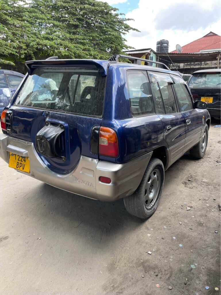 Price Of Toyota Rav4 2000 for Sale in Tanzania