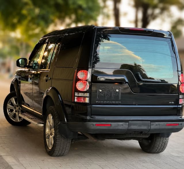 Buy Land Rover Discovery 4 2015 for Sale in Dar es Salaam