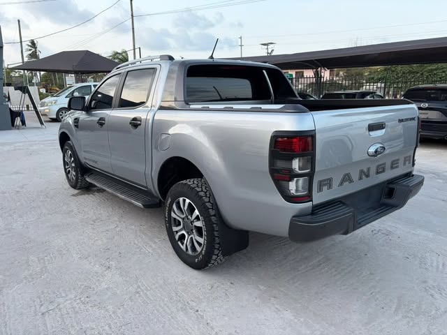 Magari Sokoni Ford Ranger ya Bei Poa 2019