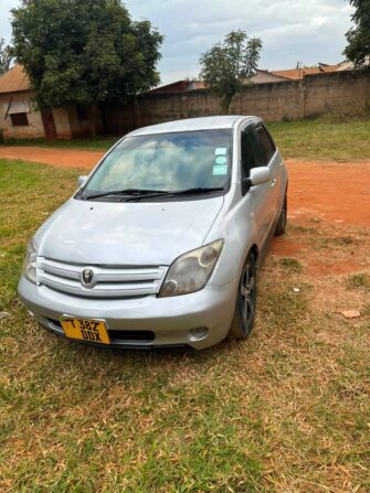Bei Ya Toyota IST 2005 Sokoni Dar es Salaam Tanzania