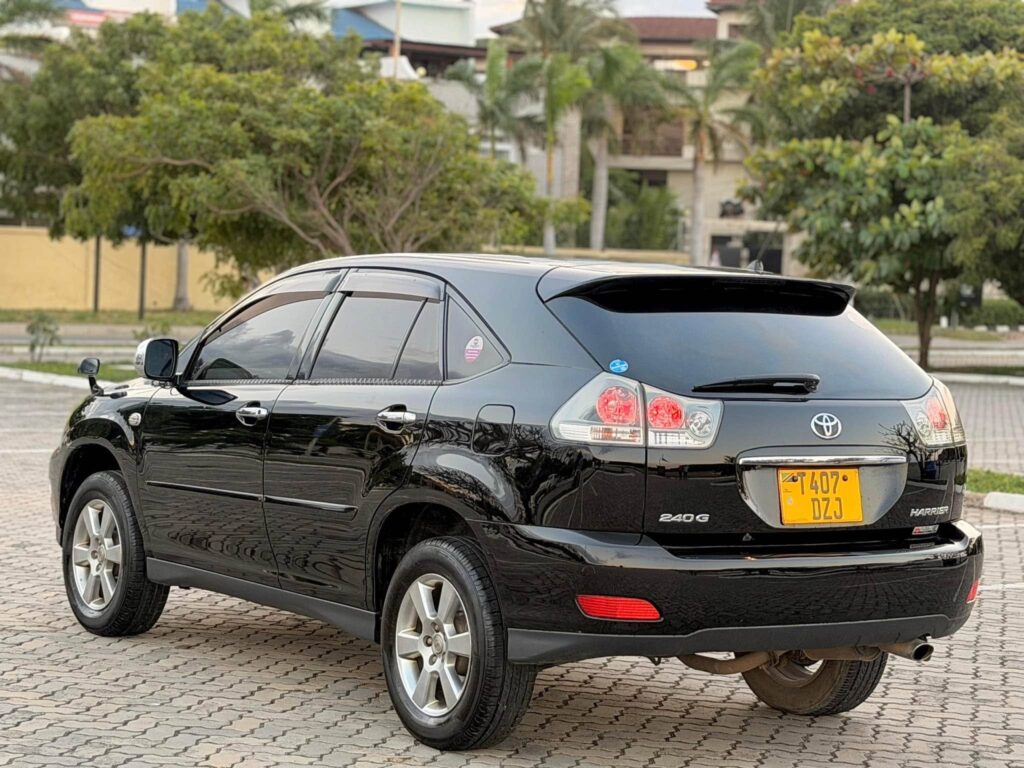 Toyota Harrier 2007 for Sale in Dar es Salaam