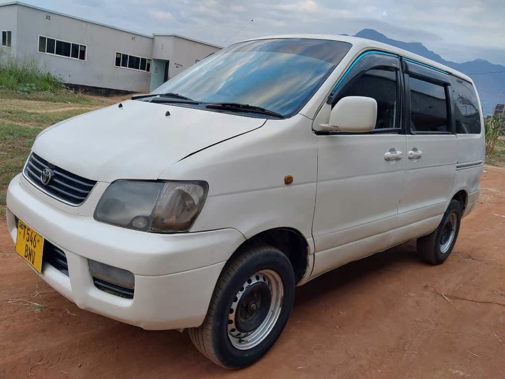 Toyota Noah 1998 for Sale in Dar es Salaam