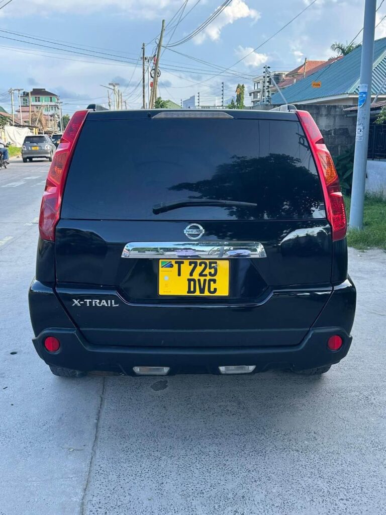 Nissan X-Trail bei poa sokoni Dar es Salaam Tanzania