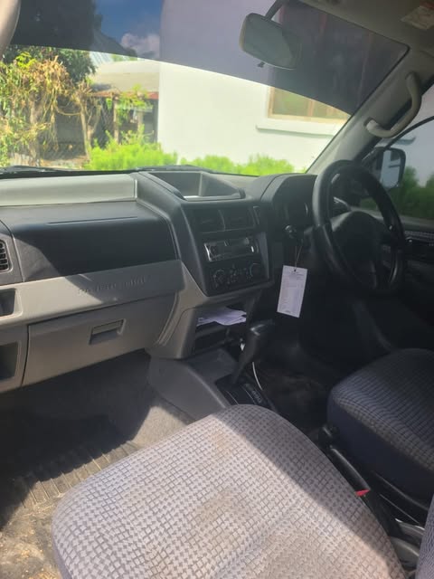 Used Mitsubishi Pajero 2000 for Sale in Dar es Salaam