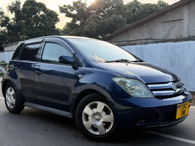 Price Of Toyota IST 2003 for Sale in Tanzania