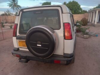 Price of Used Land Rover Discovery 2 2003 for Sale in Dar es Salaam Tanzania