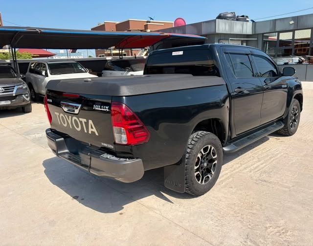 For Sale Toyota Hilux 2018 in Dar es Salaam