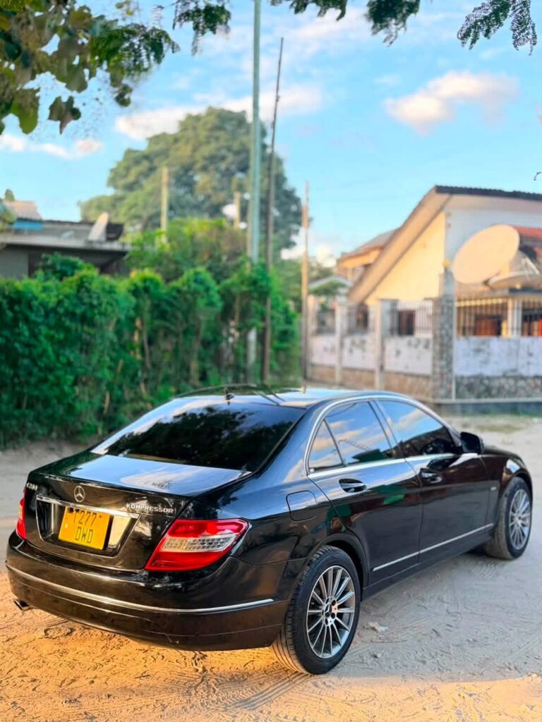 Benz C-Class 2008 for Sale in Dar es Salaam