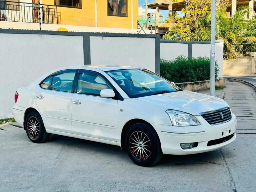 Magari Used Toyota Premio 2003 Dar es Salaam Tanzania