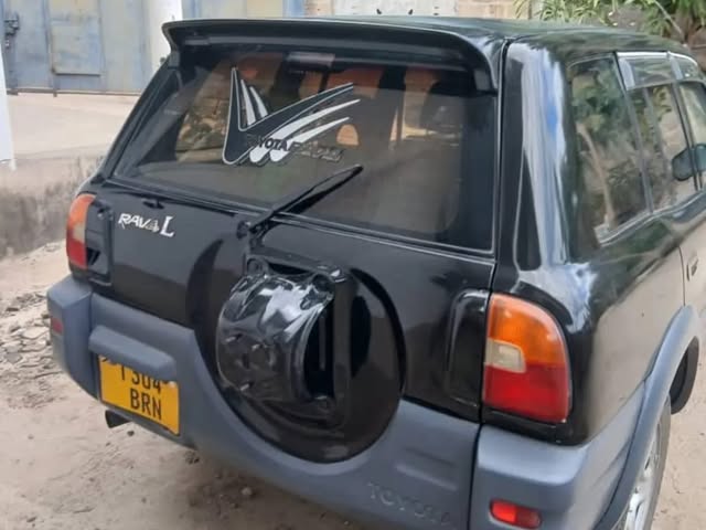 Toyota Rav4 1998 for Sale in Dar es Salaam