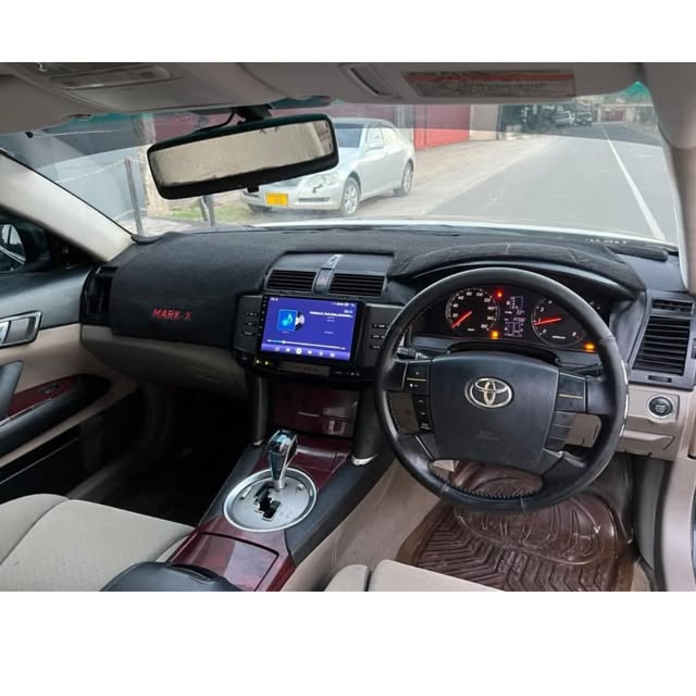 Magari Mark X 2006 lipo Dar es Salaam