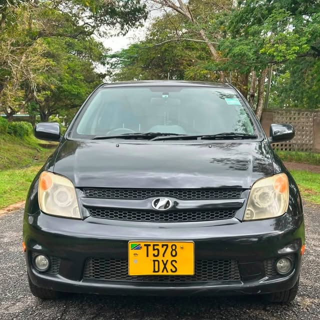 Used Toyota IST 2005 for Sale in Dar es Salaam