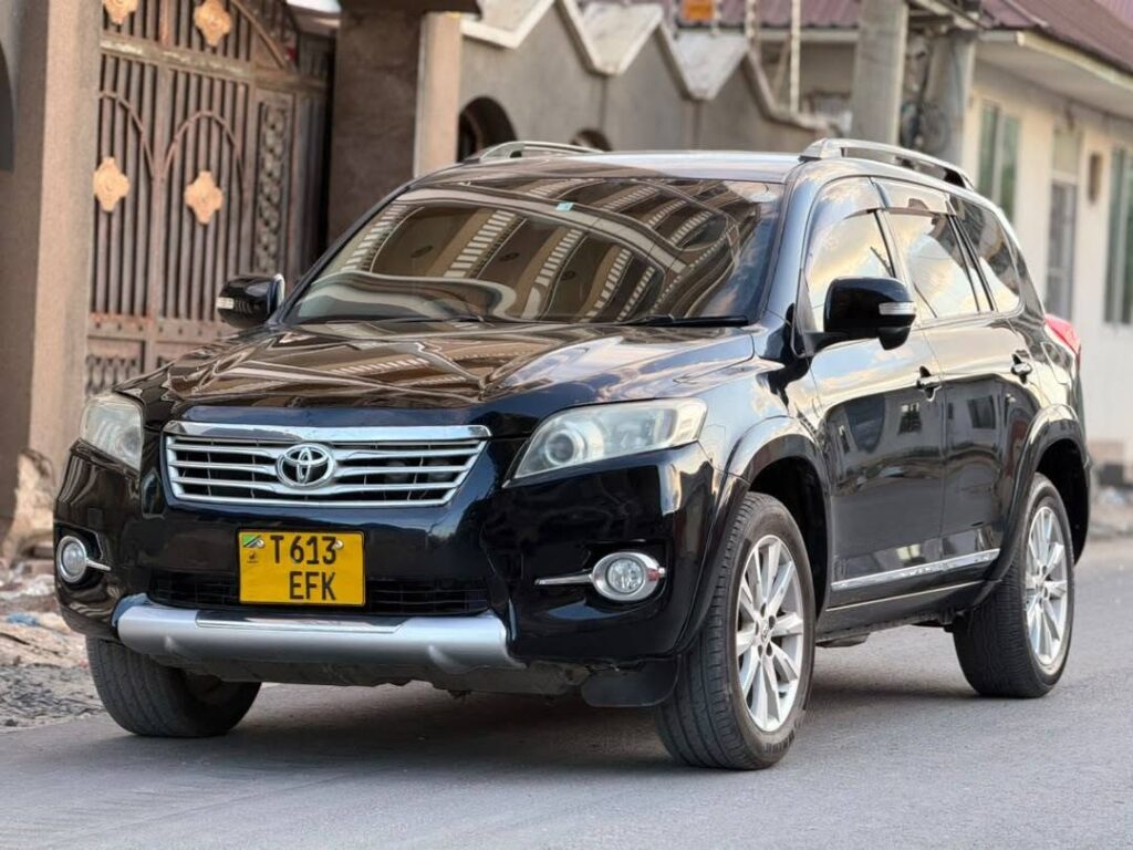 Magari Used Toyota Vanguard 2010 Dar es Salaam Tanzania