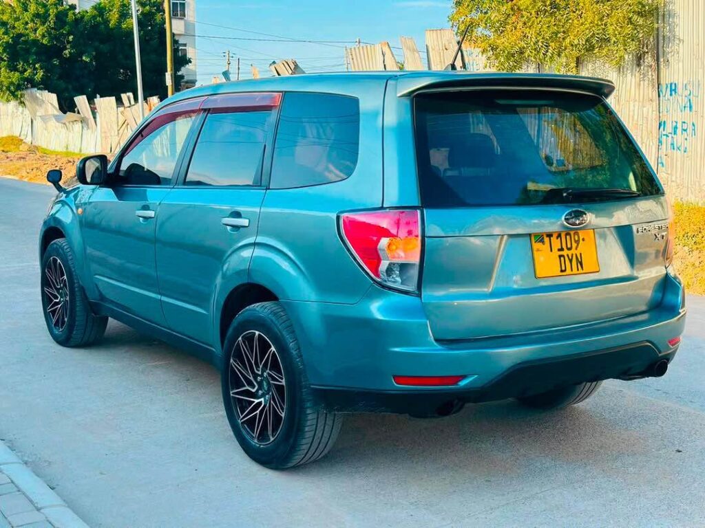 Subaru Forester bei poa sokoni Dar es Salaam Tanzania