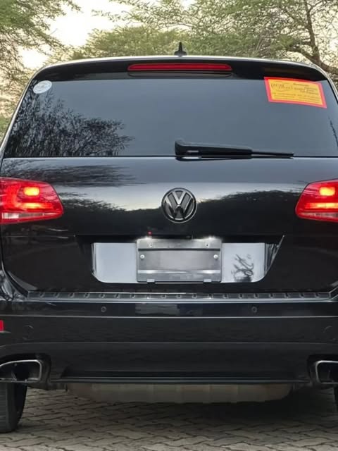 Magari Used Volkswagen Touareg 2011 Dar es Salaam Tanzania