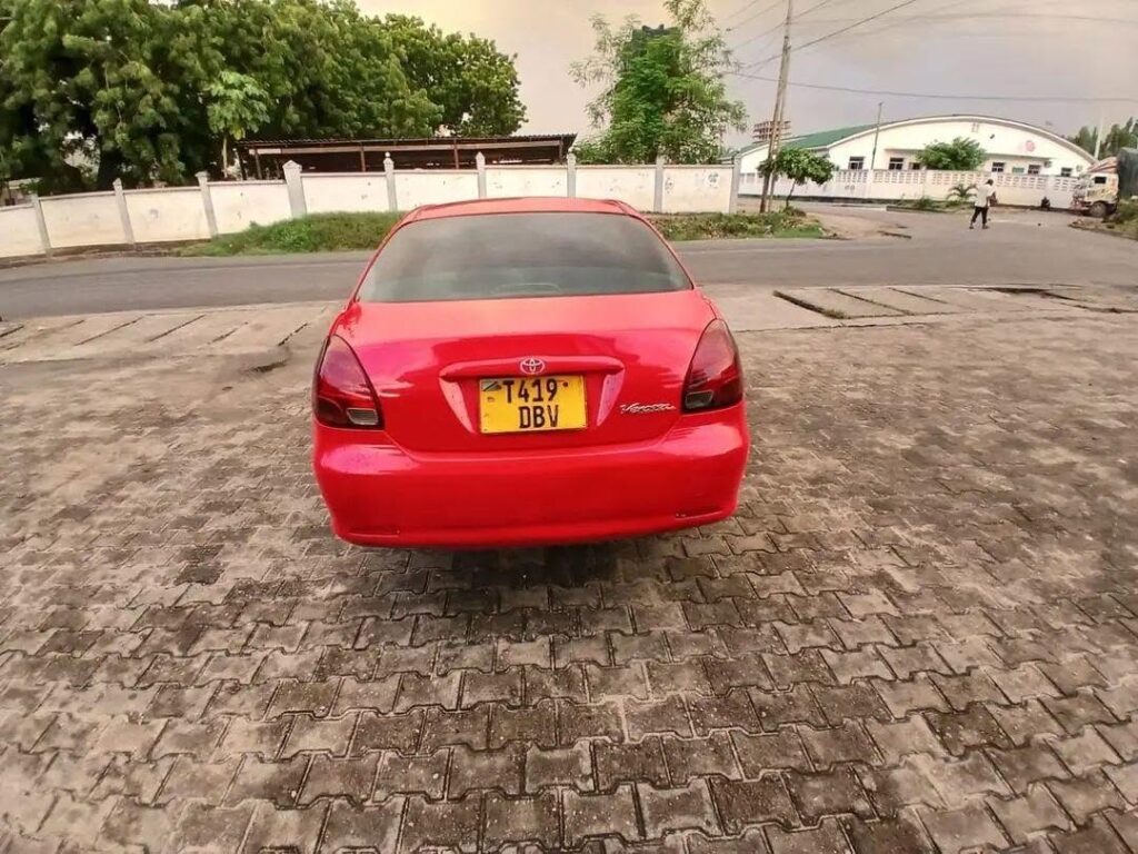 Price Toyota Verosa 2002 for Sale in Dar es Salaam