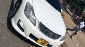 Toyota Crown bei poa sokoni Dar es Salaam Tanzania