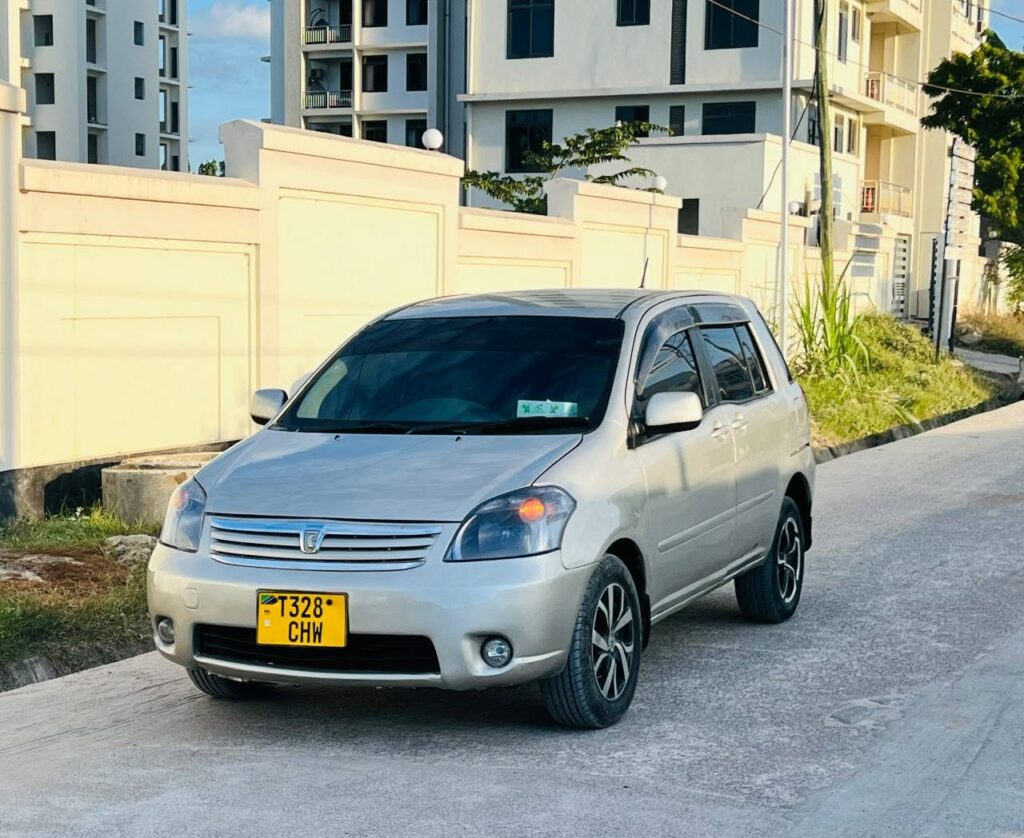 Magari Raum 2005 lipo Dar es Salaam