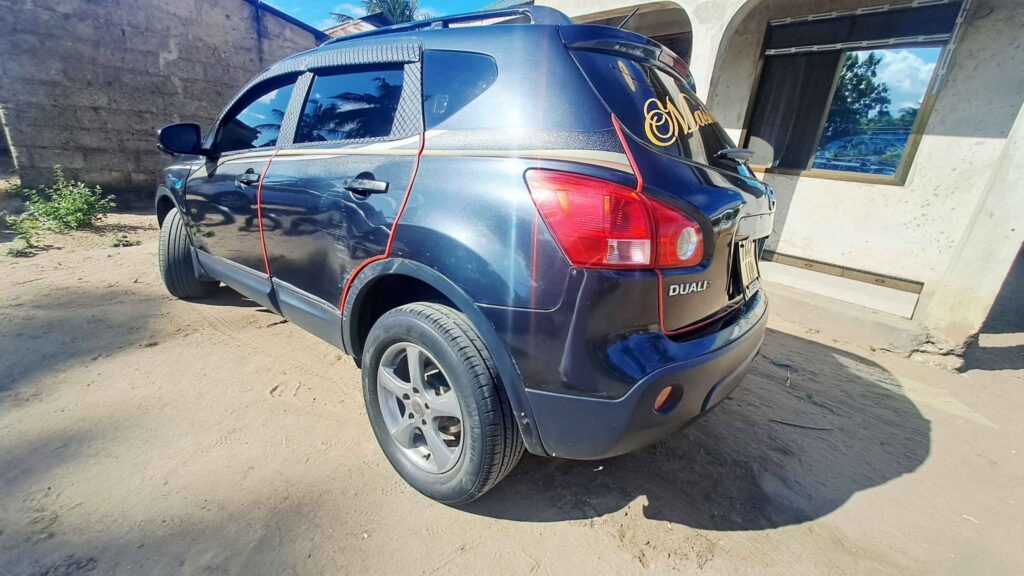 Magari Used Nissan Dualis 2008 Dar es Salaam Tanzania