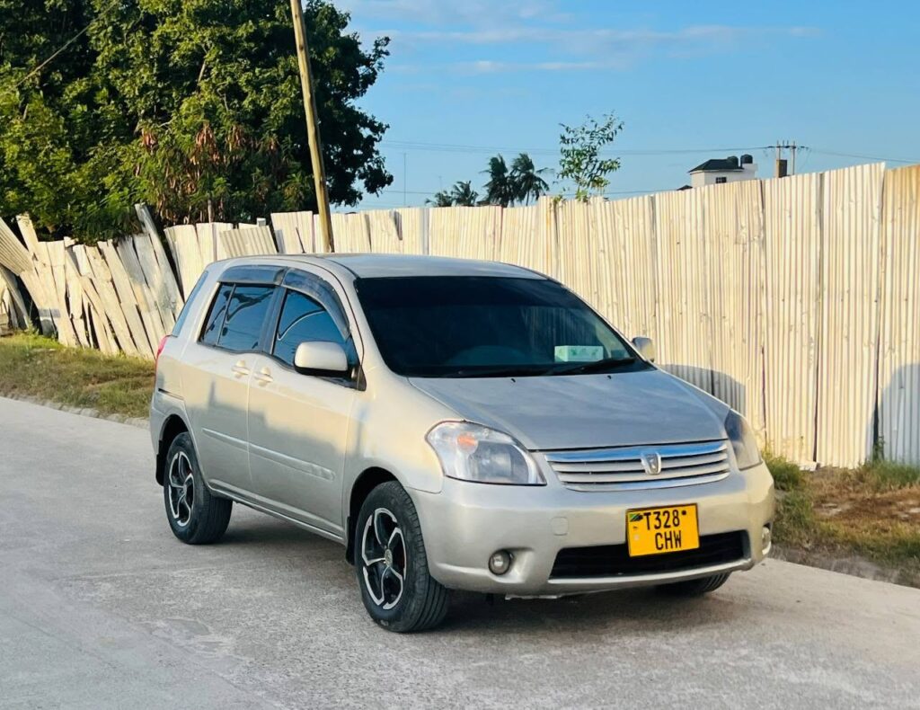Bei ya Toyota Raum 2005 Sokoni Dar es Salaam Tanzania