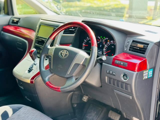 Toyota Alphard bei poa sokoni Dar es Salaam Tanzania