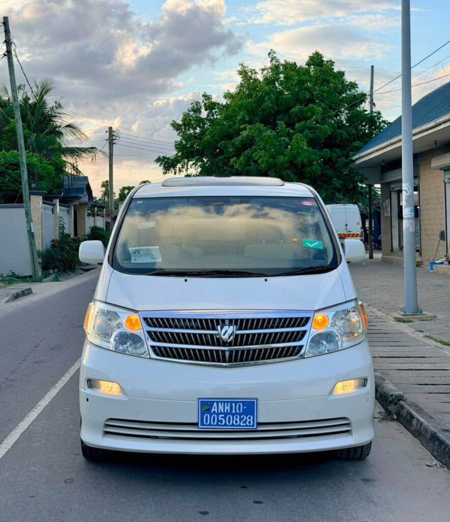 Bei ya Toyota Alphard 2004 Sokoni Dar es Salaam Tanzania